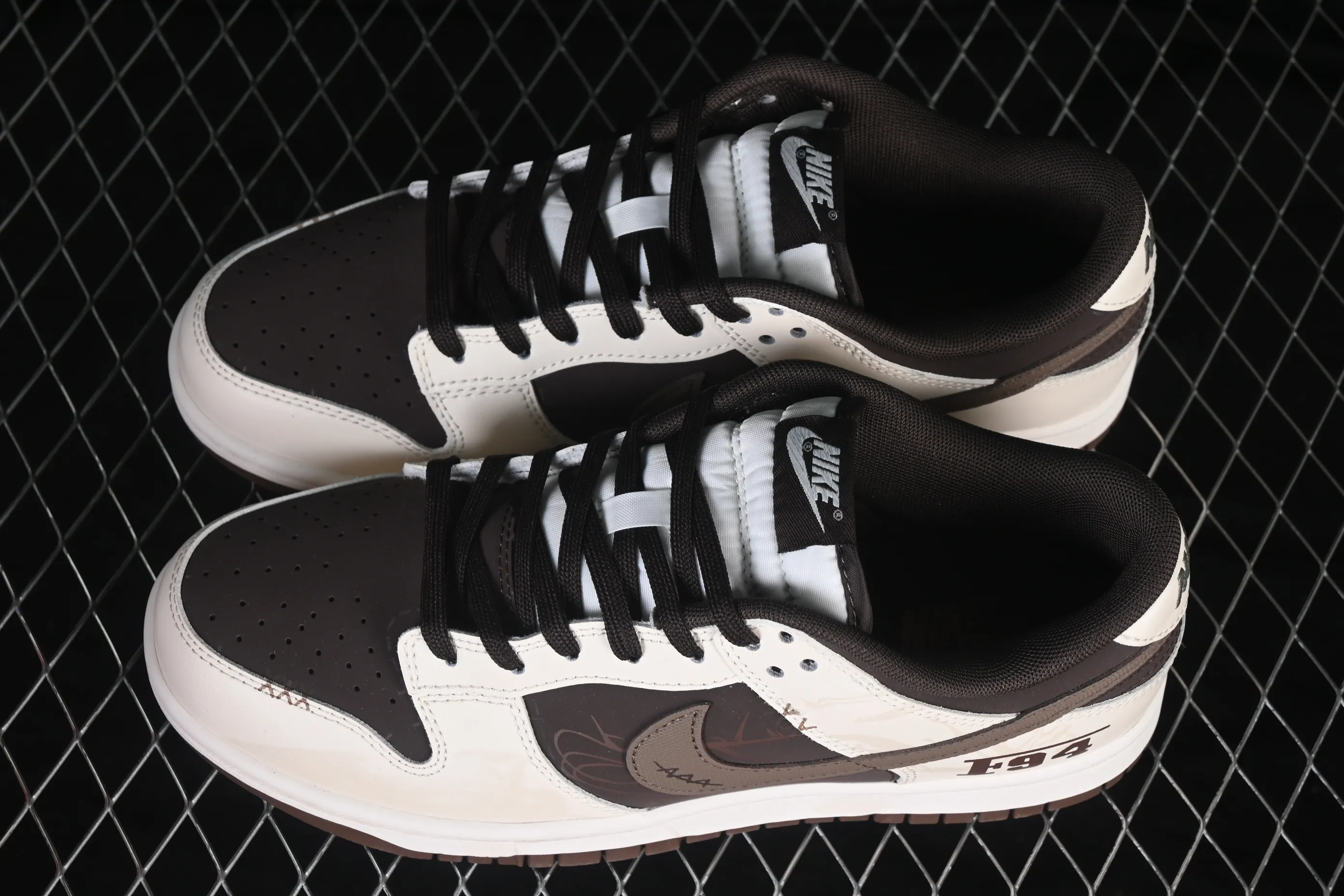 All categories Nk SB Dunk Series Nk SB Dunk Low High-end customized low-top sneakers Nike SB Dunk Low straps low-top casual sneakers WG1123-031